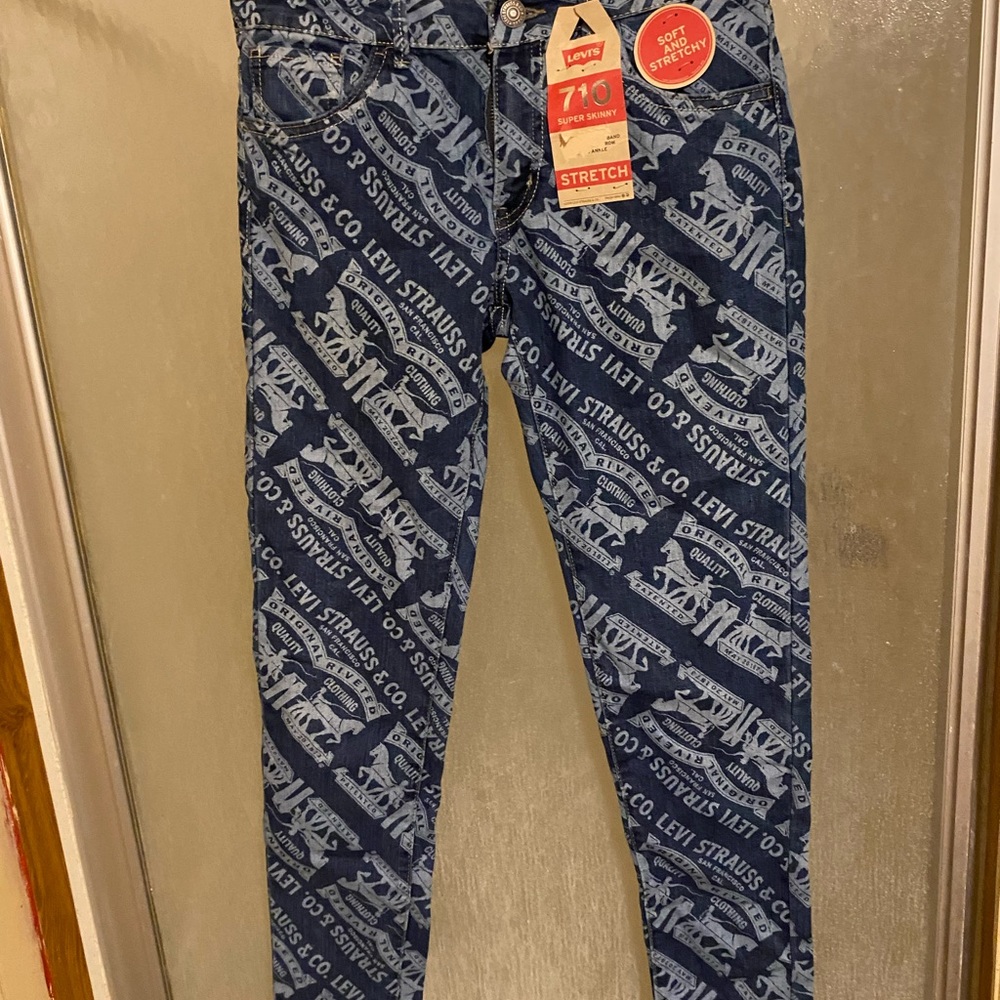 Girls super skinny jeans. - Picture 3 of 4